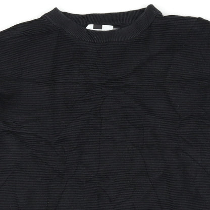 Close-up detail of Topman men’s black jumper, size S