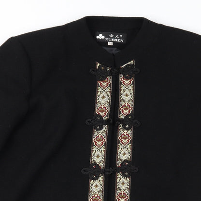 Close-up detail of Xueren women’s black jacket, size M
