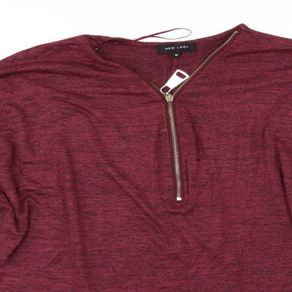 Close-up detail of New Look women’s red basic t-shirt, size M