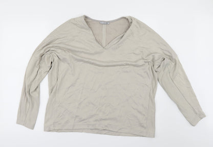 Front view of Zara women’s beige basic t-shirt, size S