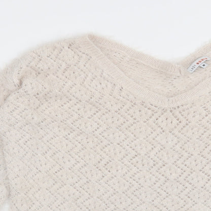 Close-up detail of Lady blush women’s beige jumper, size M