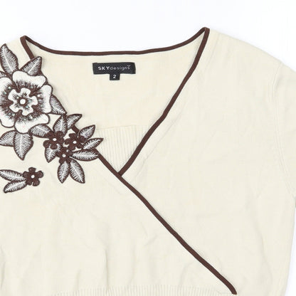 Close-up detail of Sky Designs women’s beige basic t-shirt, size M, - flowers