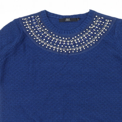 Close-up detail of Isle Essentials women’s blue jumper, size M