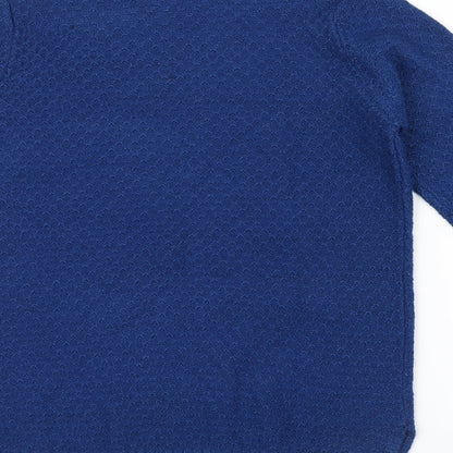 Brand and care label for Isle Essentials women’s blue jumper, size M