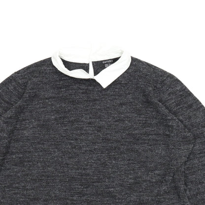 Close-up detail of ESMARA women’s grey basic blouse, size M