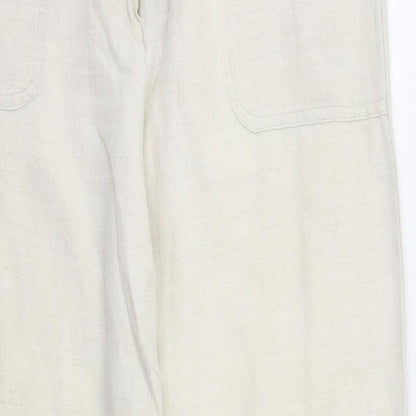 Close-up detail of Etam women’s ivory trousers, size UK 16, 31-inch leg