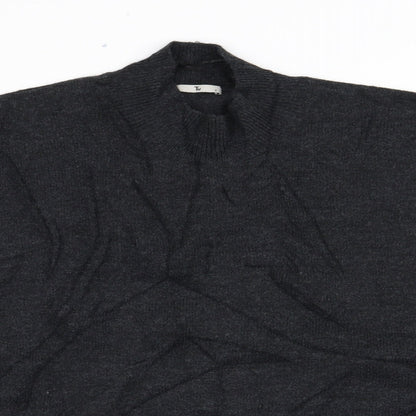 Close-up detail of Tu women’s grey jumper, size L