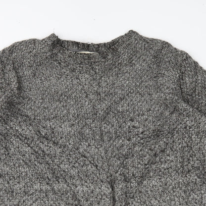 Close-up detail of Cedarwood State women’s grey jumper, size L