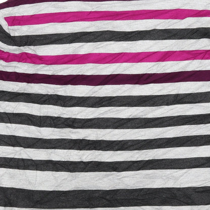 Brand and care label for Country Casuals women’s grey striped basic t-shirt, size XL