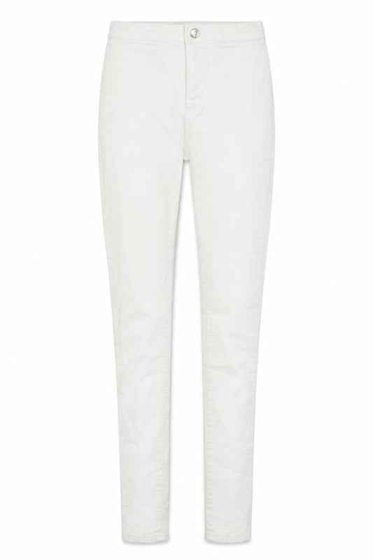 Front view of Denim & Co. women’s white skinny jeans, size UK 8, 28-inch leg
