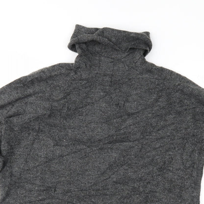 Close-up detail of H&M men’s grey knit jumper, size XS