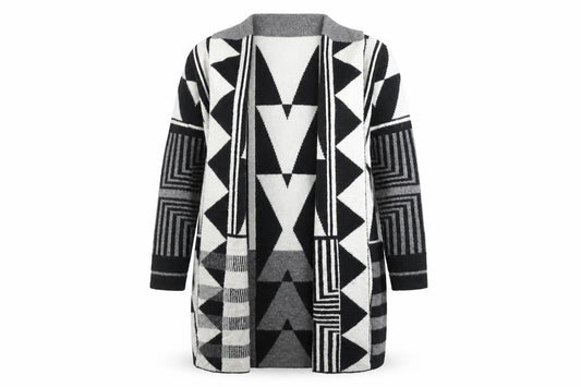 Front view of New Look women’s white cardigan jumper, size UK 8