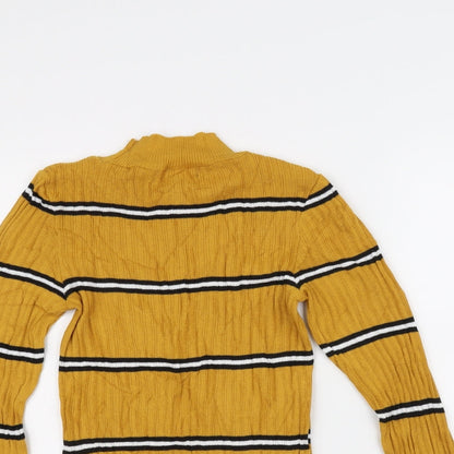 Close-up detail of Primark women’s yellow basic blouse, size S