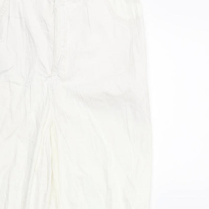 Close-up detail of Bogner women’s white trousers, size UK 32, in, 25-inch leg