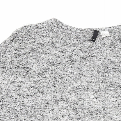 Close-up detail of Divided by H&M women’s grey knit jumper, size S, - open back
