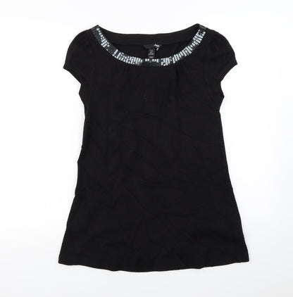 Additional front view of H&M women’s black basic t-shirt, size M