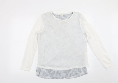 Additional front view of Linea women’s white geometric pullover sweatshirt, size M