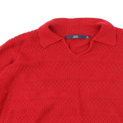 Close-up detail of ISLE women’s red knit jumper, size XL