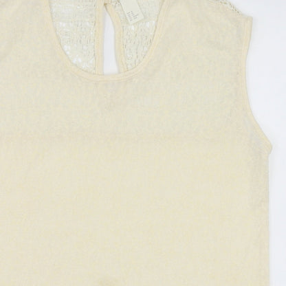 Close-up detail of H&M women’s ivory basic t-shirt, size XS
