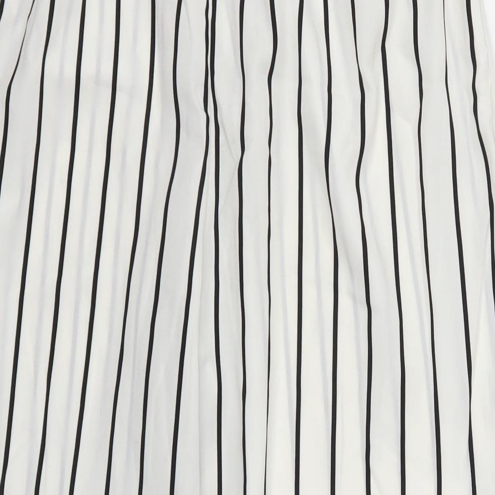 Preworn Womens White Striped  Trousers  Size 31 in L23 in