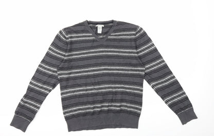 Additional front view of Gap men’s grey striped knit jumper, size M
