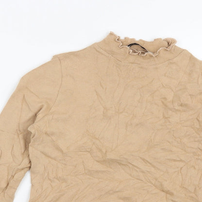 Close-up detail of Pull&Bear women’s beige jumper, size S