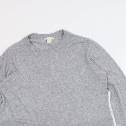 Close-up detail of H&M women’s grey basic blouse, size L
