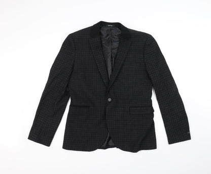 Additional front view of Cedarwood State men’s black jacket, size M