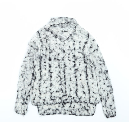 Additional front view of Peacocks women’s white knit jumper, size S