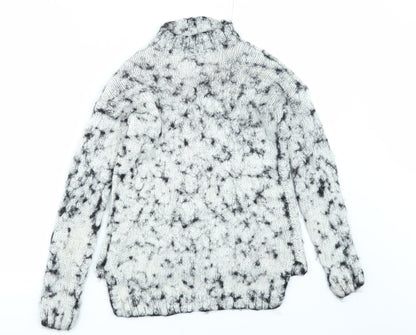 Back view of Peacocks women’s white knit jumper, size S
