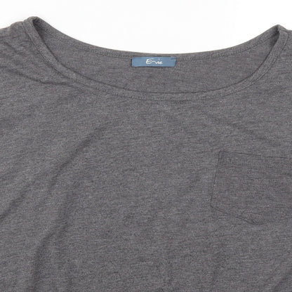 Close-up detail of Evie women’s grey basic t-shirt, size UK 14