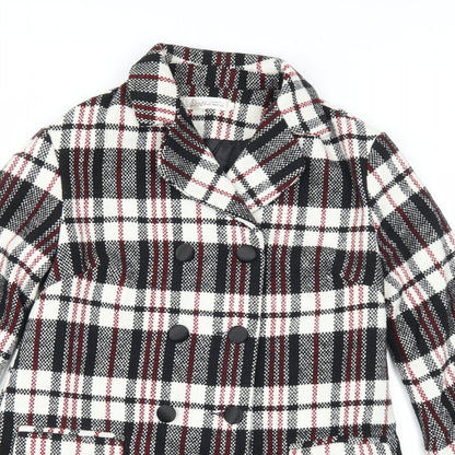 Close-up detail of chun mei na women’s white plaid parka coat, size L