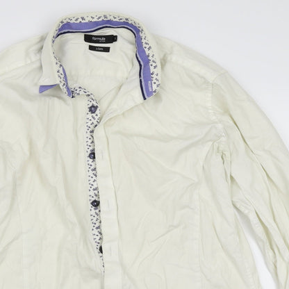 Close-up detail of Formula Joyen men’s white button-up one size