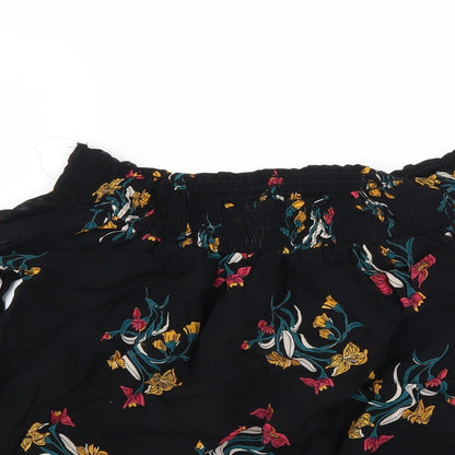 Close-up detail of River Island women’s black floral basic blouse, size UK 6