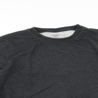 Close-up detail of gmyg women’s grey pullover sweatshirt, size S