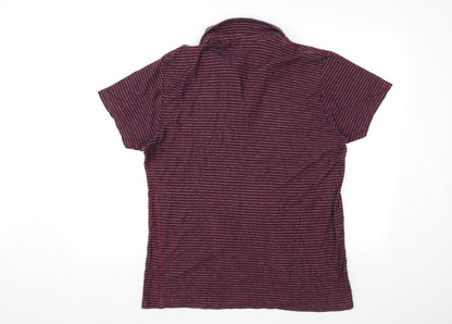 Back view of Acw85 men’s red check polo, size L