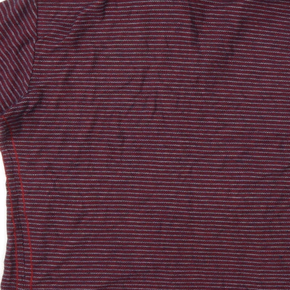 Brand and care label for Acw85 men’s red check polo, size L