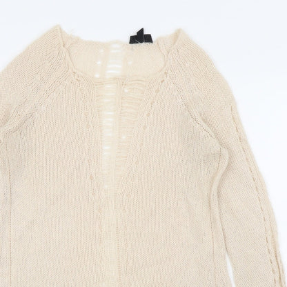 Close-up detail of Topshop women’s pink jumper, size UK 8