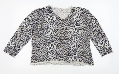 Additional front view of Country Casuals women’s grey animal print basic t-shirt, size XL