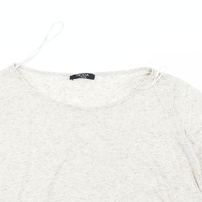 Close-up detail of George women’s beige knit jumper, size UK 14