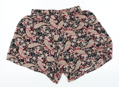 Back view of Preworn women’s multicoloured geometric bermuda shorts, size XL