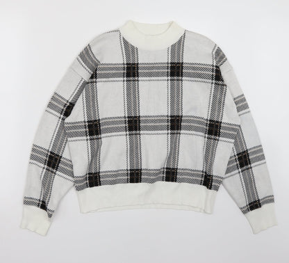 Additional front view of New Look women’s white check jumper, size M