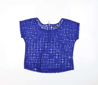 Additional front view of Select women’s blue cropped t-shirt, size UK 10