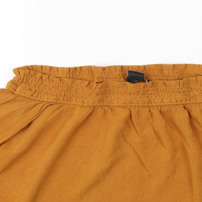 Close-up detail of Primark women’s brown basic blouse, size UK 6