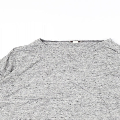 Close-up detail of Gap women’s grey jumper, size S