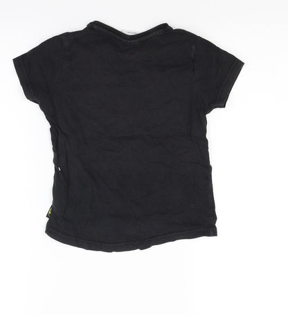 Back view of Batman boys’ black jacquard basic t-shirt, size 3, years - batman