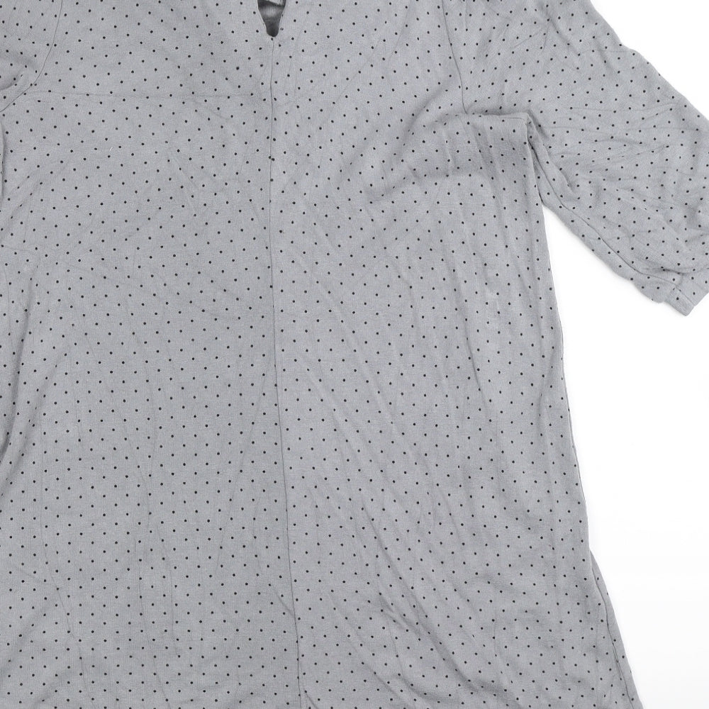 CODE Womens Grey Polka Dot  Mini  Size 12