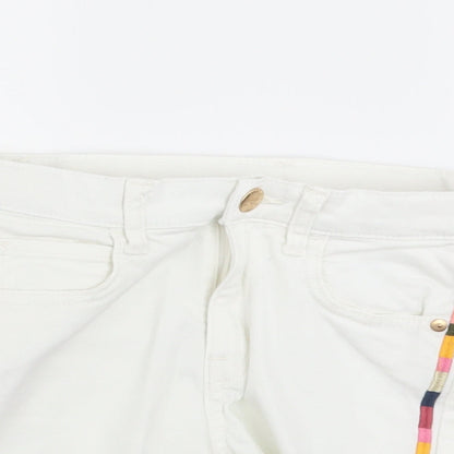 Preloved H&M Girls White   Hot Pants Shorts Size 10 Years - Detail