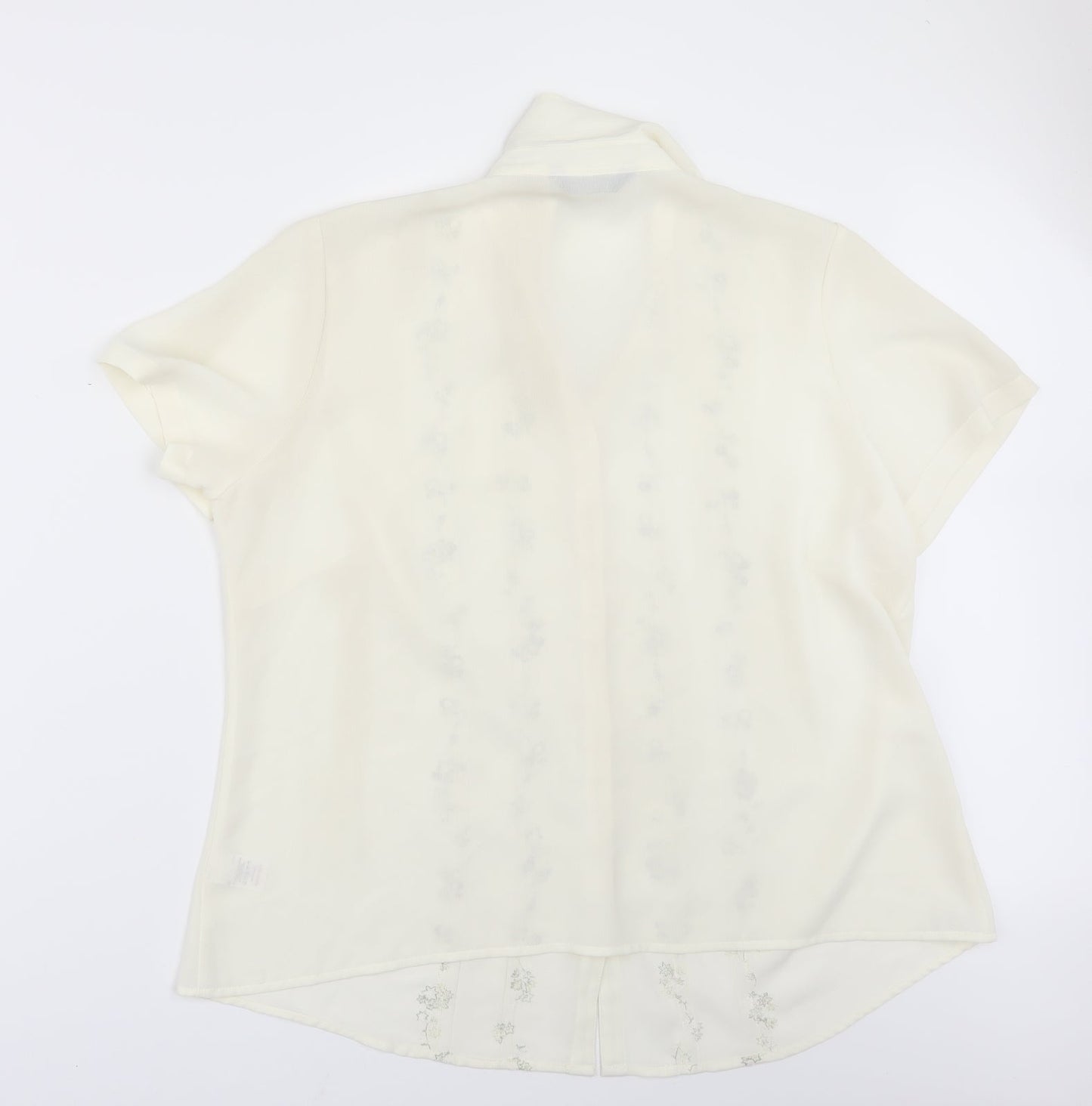 BM Womens    Basic Button-Up Size 20