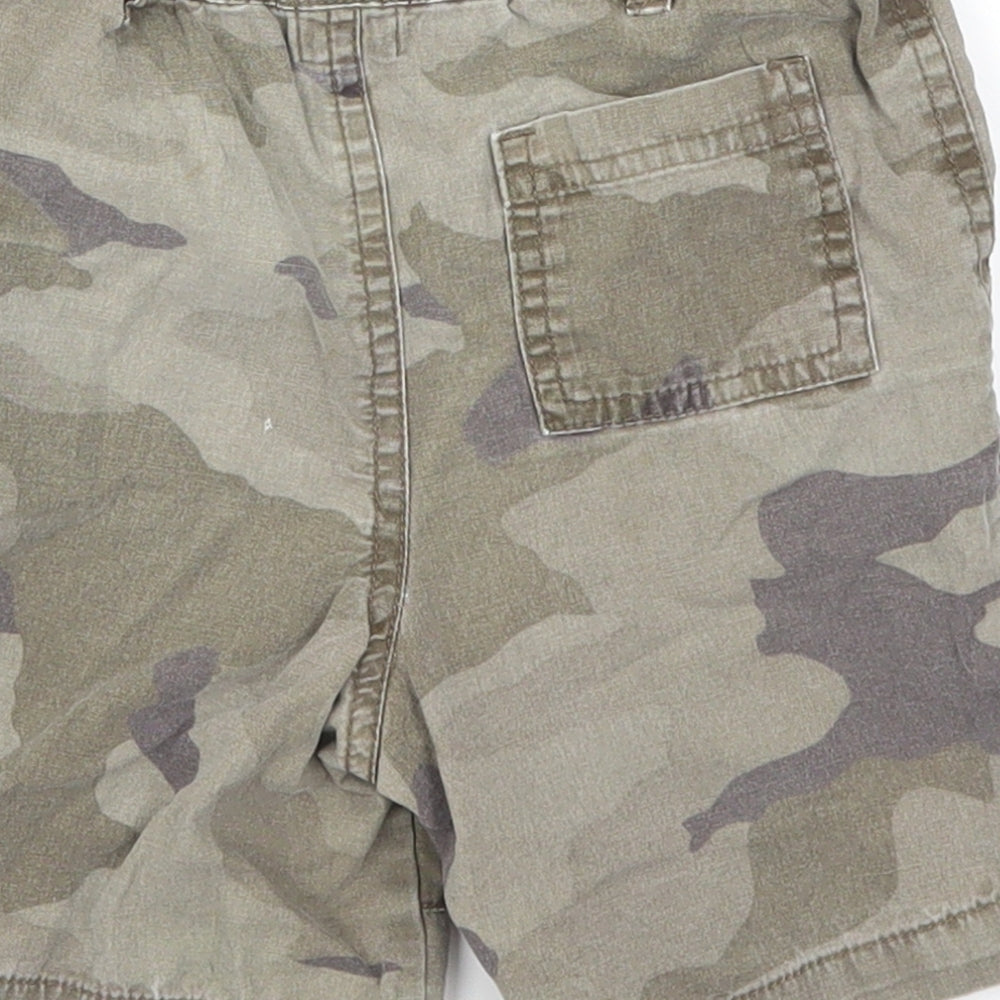 F&F Boys Green Camouflage  Cargo Shorts Size 2-3 Years